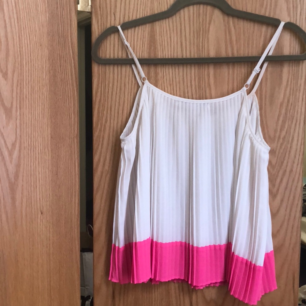 White and pink pleated tank top - Picture 4 of 6